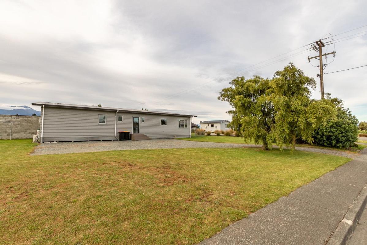 Poppa Pete'S - Te Anau Holiday Home 외부 사진