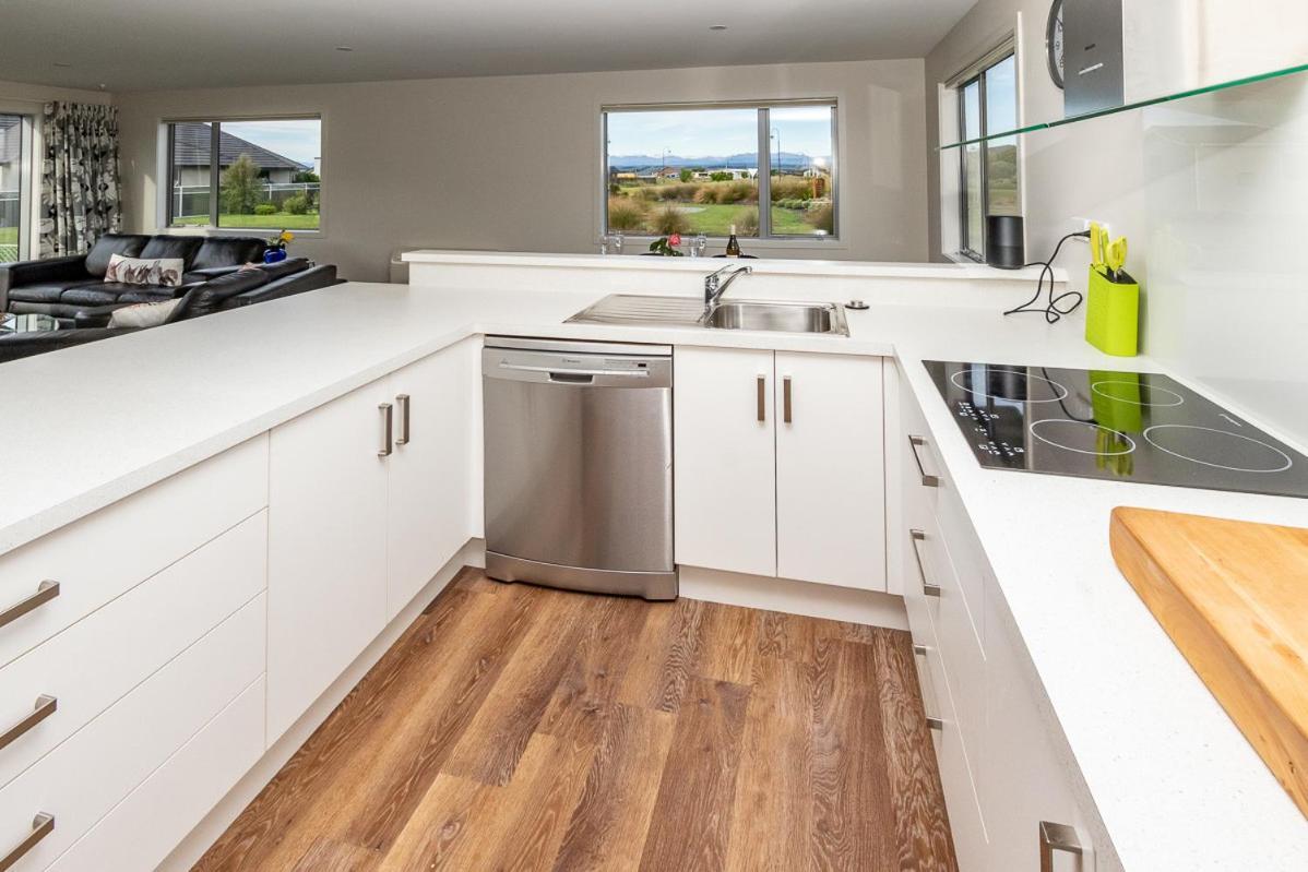 Poppa Pete'S - Te Anau Holiday Home 외부 사진